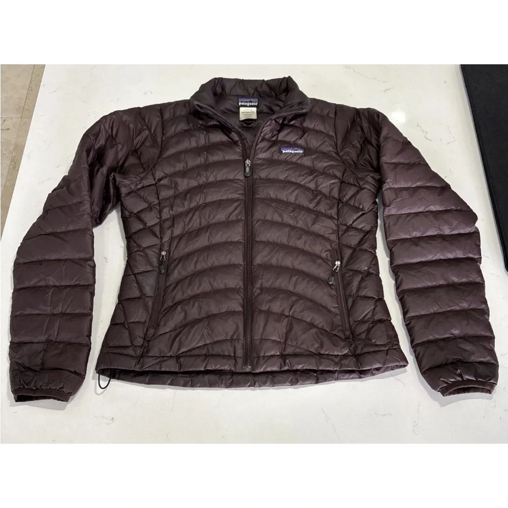 Patagonia Women's XS Brown Down Jacket